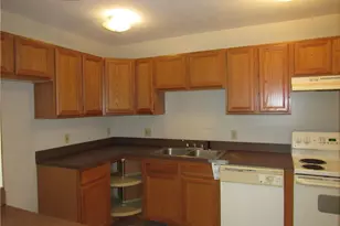 1609 E 66th St, Loveland, OH 44103 - Photo 6