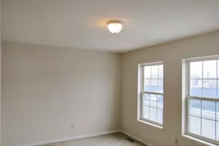 1609 E 66th St, Loveland, OH 44103 - Photo 14