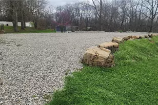 4595 Boggs Rd, Zanesville, OH 43701 - Photo 12