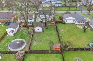 300 Russell Ave, Niles, OH 44446 - Photo 40