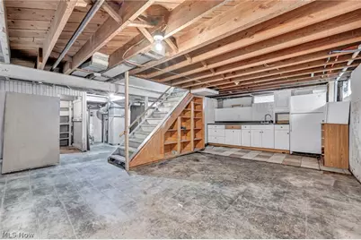 300 Russell Avenue, Niles, OH 44446 - Photo 32