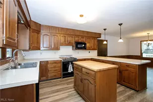 2180 S Carr Rd, Orrville, OH 44667 - Photo 10