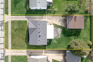 11121 Gabriella Dr, Parma, OH 44130 - Photo 22