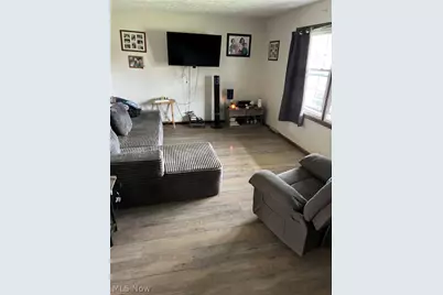 1232 Canyon Street NE, Uniontown, OH 44685 - Photo 2