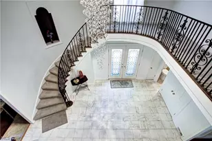 18220 Parkland Dr, Huber Heights, OH 44122 - Photo 14