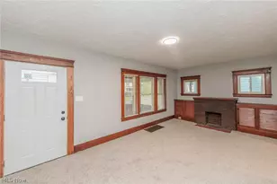 1038 W 11th St, Lorain, OH 44052 - Photo 20