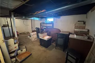 617 Florence St, Belpre, OH 45714 - Photo 22