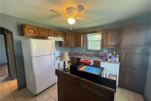 617 Florence St, Belpre, OH 45714 - Photo 24