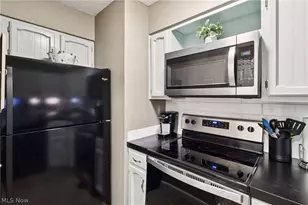 352 Main St, Huron, OH 44839 - Photo 10