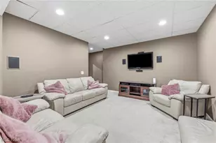 1181 Hamilton Dr, Grandview Heights, OH 44147 - Photo 36