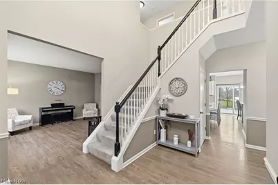 1181 Hamilton Drive, Grandview Heights, OH 44147 - Photo 4