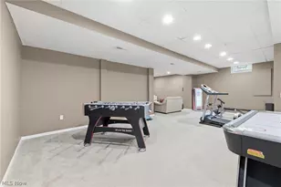 1181 Hamilton Dr, Grandview Heights, OH 44147 - Photo 38