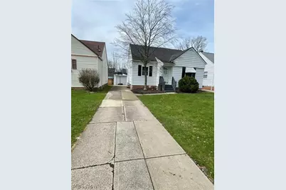 5408 Oakwood Avenue, Maple Heights, OH 44137 - Photo 2