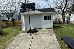 5408 Oakwood Ave, Maple Heights, OH 44137 - Photo 6
