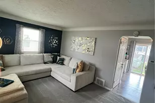 5408 Oakwood Ave, Maple Heights, OH 44137 - Photo 16