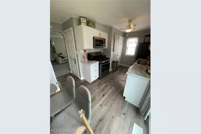 5408 Oakwood Avenue, Maple Heights, OH 44137 - Photo 8