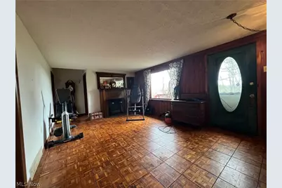 241 Parker Lane, Tallmadge, OH 44278 - Photo 4