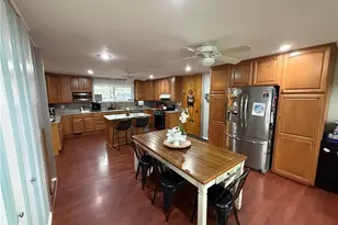 7145 Lakeshore Blvd, Mentor, OH 44060 - Photo 12