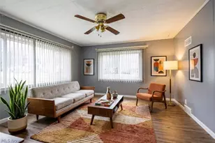 2249 Coleman Dr, Youngstown, OH 44511 - Photo 6