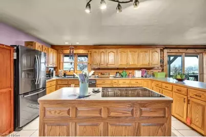 225 Township Road 581, Sullivan, OH 44880 - Photo 18