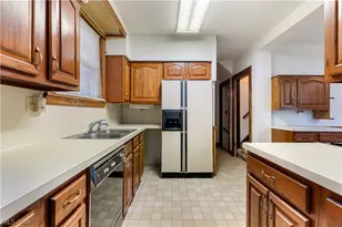 317 18th St NW, Canton, OH 44703 - Photo 16
