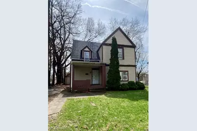 390 Doyle Street, Akron, OH 44303 - Photo 1