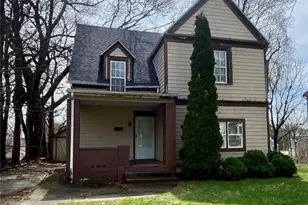 390 Doyle St, Akron, OH 44303 - Photo 1