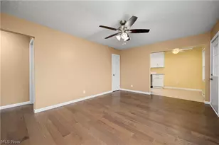 547 Willow Park Rd, Elyria, OH 44035 - Photo 4