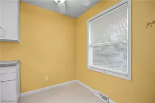 547 Willow Park Rd, Elyria, OH 44035 - Photo 6