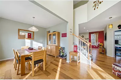 313 Wilmington Drive, Grandview Heights, OH 44147 - Photo 2