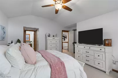 6373 Harbor Drive NW, Canton, OH 44718 - Photo 20