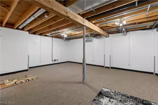 6373 Harbor Dr NW, Canton, OH 44718 - Photo 30