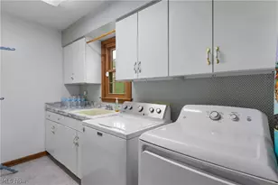 6373 Harbor Dr NW, Canton, OH 44718 - Photo 16