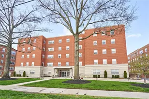 18975 Van Aken Blvd, Huber Heights, OH 44122 - Photo 1