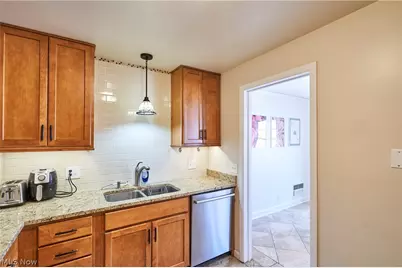 18975 Van Aken Boulevard #411, Huber Heights, OH 44122 - Photo 18