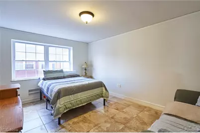 18975 Van Aken Boulevard #411, Huber Heights, OH 44122 - Photo 10