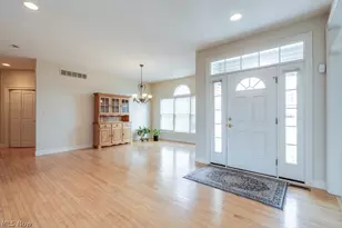 1187 Windward Ln, Kent, OH 44240 - Photo 10