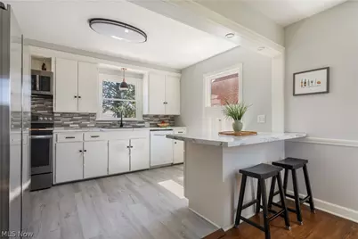 3210 Martindale Road NE, Canton, OH 44714 - Photo 6