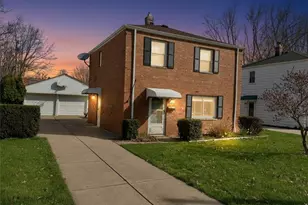24251 Puritan Rd, Euclid, OH 44123 - Photo 2