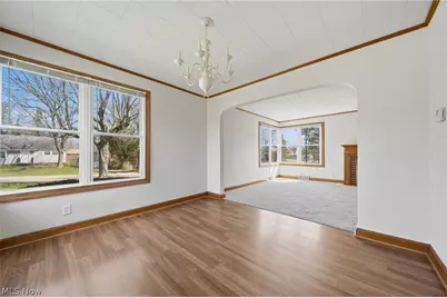 4717 Grandview Avenue NE, Canton, OH 44705 - Photo 8