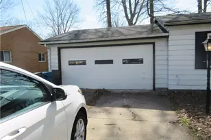 7594 Southland Dr, Mentor, OH 44060 - Photo 2