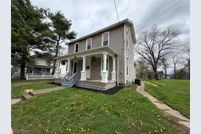 160 Brighton Boulevard, Zanesville, OH 43701 - Photo 2