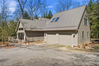 5700 Clingan Road, Struthers, OH 44471 - Photo 2