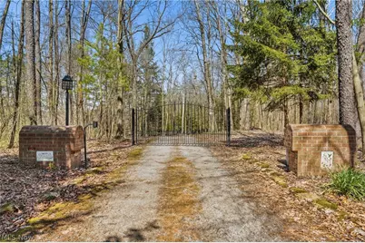 5700 Clingan Road, Struthers, OH 44471 - Photo 50