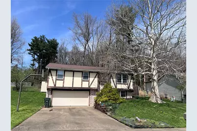 919 Chelsea Drive, Dover, OH 44622 - Photo 1