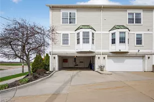 6943 Father Caruso Dr, Loveland, OH 44102 - Photo 42