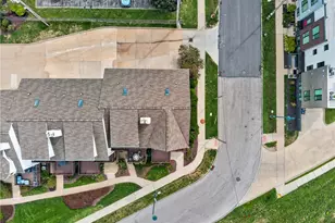6943 Father Caruso Dr, Loveland, OH 44102 - Photo 4