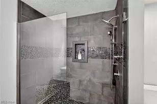 6943 Father Caruso Dr, Loveland, OH 44102 - Photo 32