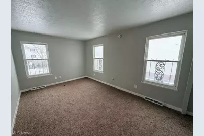 3060 Charles Carr Place, Loveland, OH 44104 - Photo 6