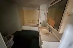 1231 E 346th St, Eastlake, OH 44095 - Photo 10